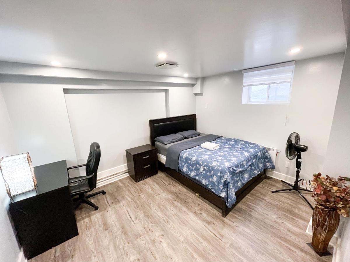 Newly Renovated Studio, Separate Entrance Montréal Exterior foto